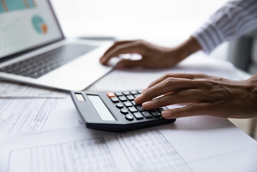 7 Invoicing and Billing Tips to Keep Accounting on Track