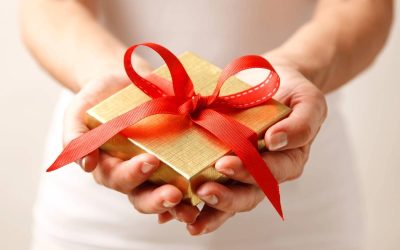 Can End-Of-The-Year Giving Mean Tax Deductions For My Roseville Business?