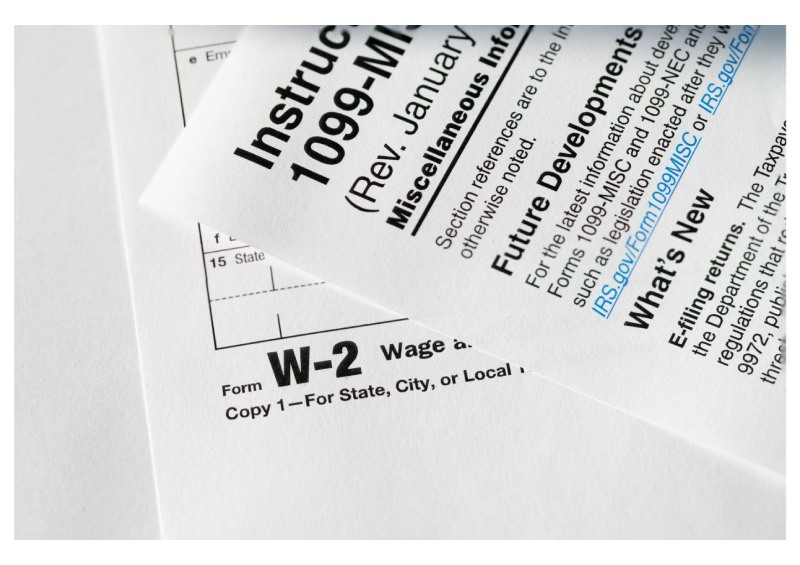 What’s The Last Date For Employers To Send Out W-2 & 1099 Forms to Roseville Employees?