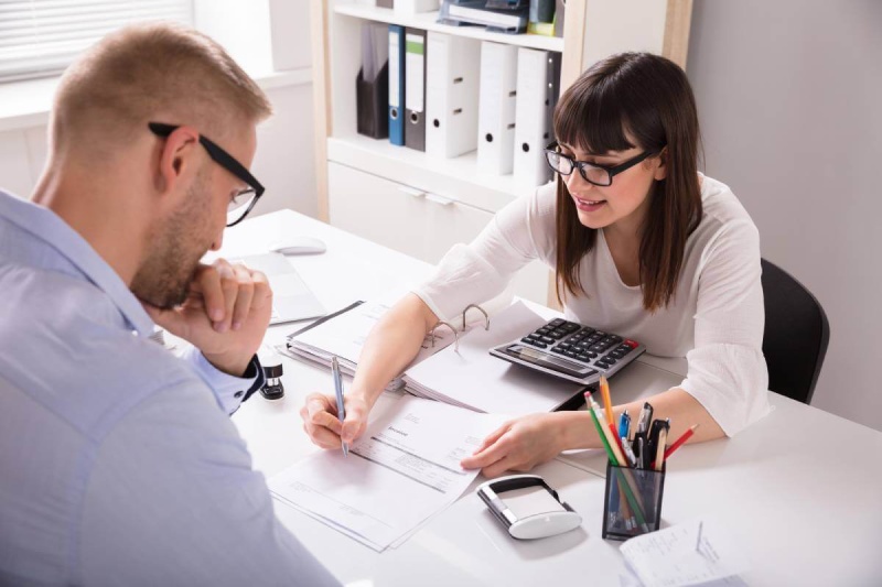 A Checklist for Roseville Business Owners: What Do I Need to Bring to My Tax Appointment?